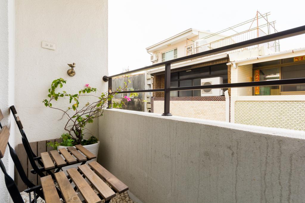 Appartement South Traveller à Tainan Extérieur photo